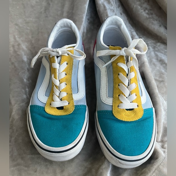 Woman’s VANS Color Block Sneakers 🌵6 - Picture 11 of 12